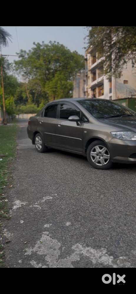 Honda City Zx 2006 Petrol Well Maintained