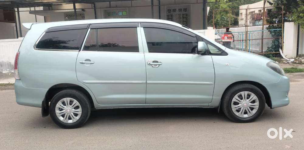 Toyota Innova 2.5 G (diesel) 7 Seater, 2010, Diesel