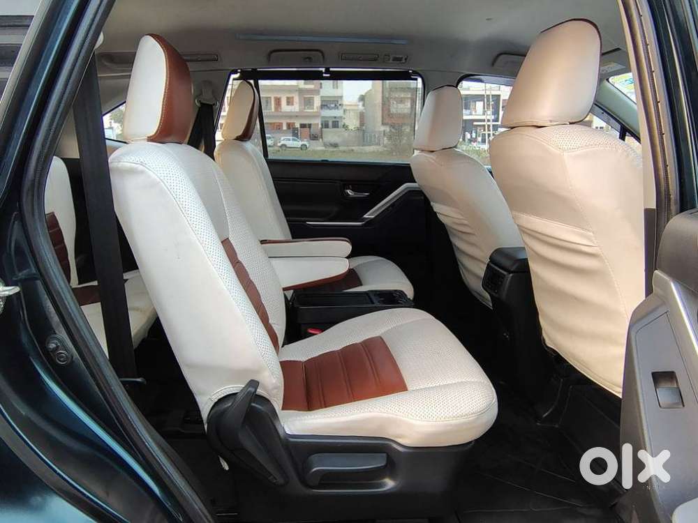 Toyota Innova Hycross 2.0 Vx Hybrid 7 Str, 2023, Electric