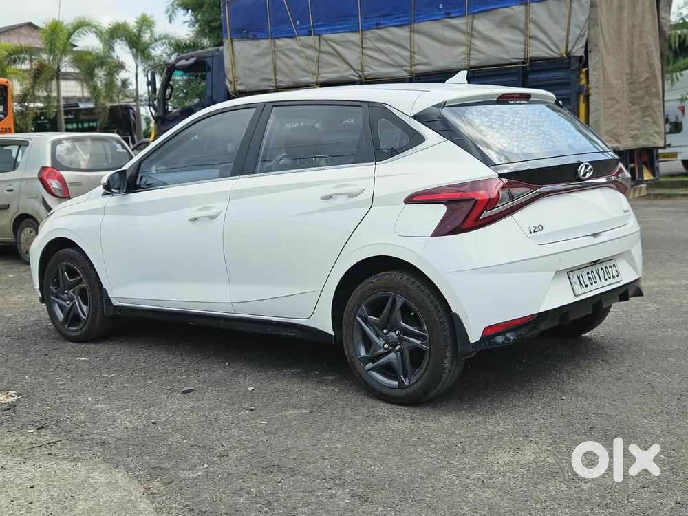 Hyundai I20 Sportz 1.2 Mt, 2023, Petrol