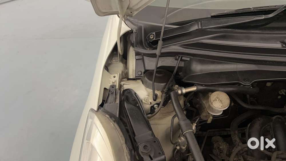 Maruti Suzuki Swift Vvt Vxi, 2015, Petrol