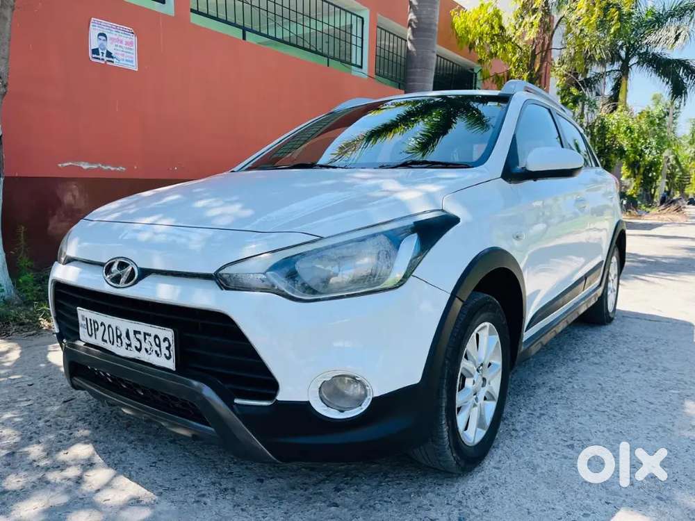 Hyundai I20 Active 2017 Petrol Well Maintained
