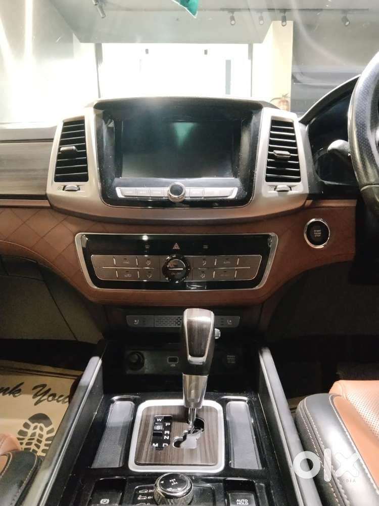 Mahindra Alturas G4 4wd At, 2019, Diesel