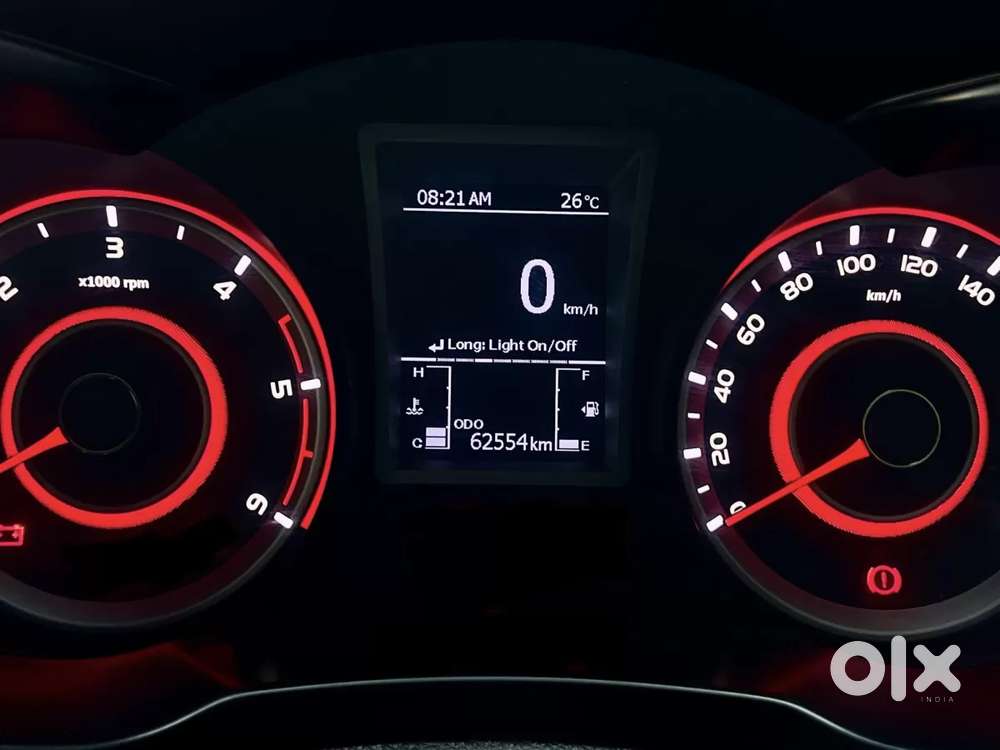 Mahindra Xuv300 W8 Diesel, 2023, Diesel