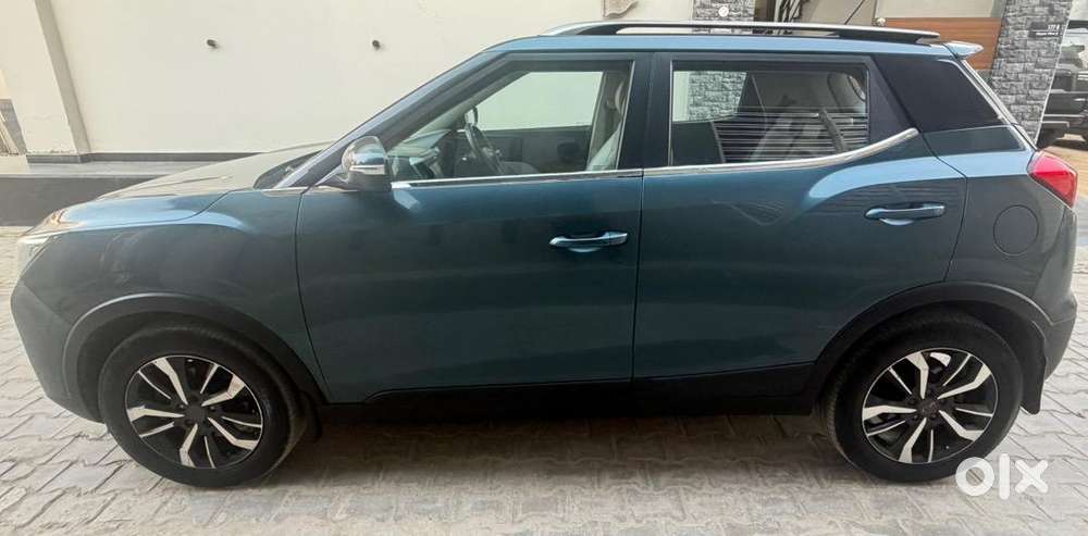 Xuv 300 W8 (o) Jan 2020