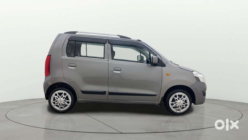 Maruti Suzuki Wagon R Vxi Amt, 2017, Petrol