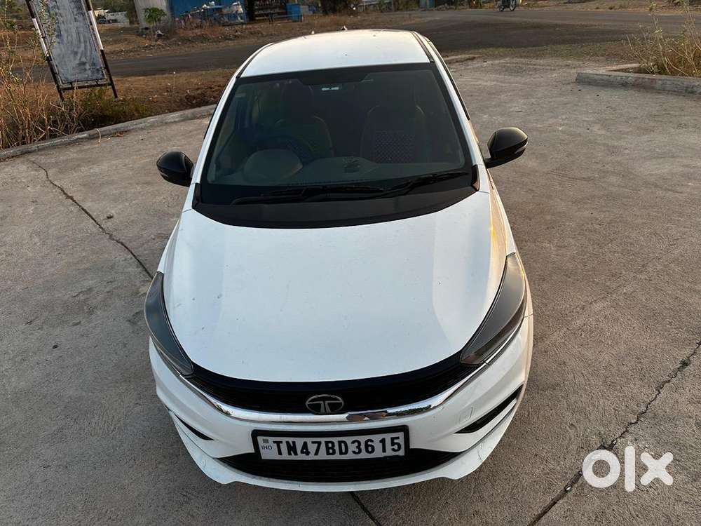 Full Serviced In Showroom