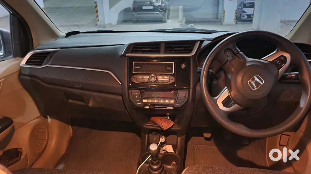 Honda Brio 1.2 Mt Superb Well-maintained Maintain Car