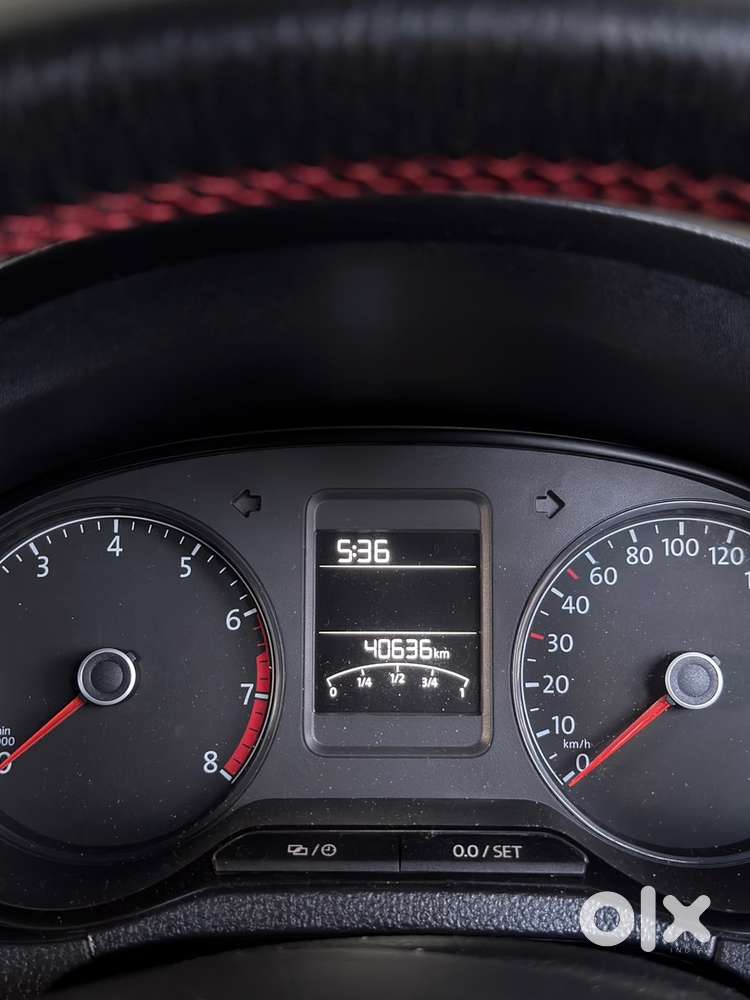 Volkswagen Polo 1.0 Tsi At