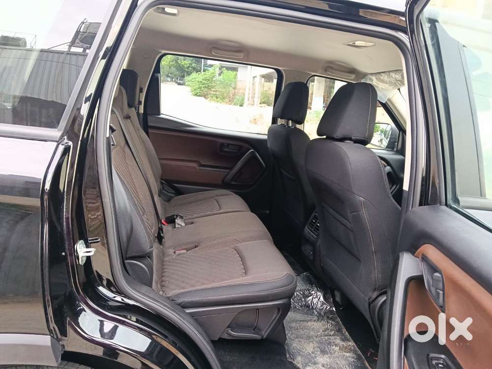 Mahindra Scorpio-n 2.2 Z2 Diesel Mt 7 Str, 2025, Diesel