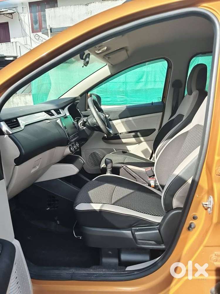 Renault Triber Rxz Easy-r Amt, 2020, Petrol