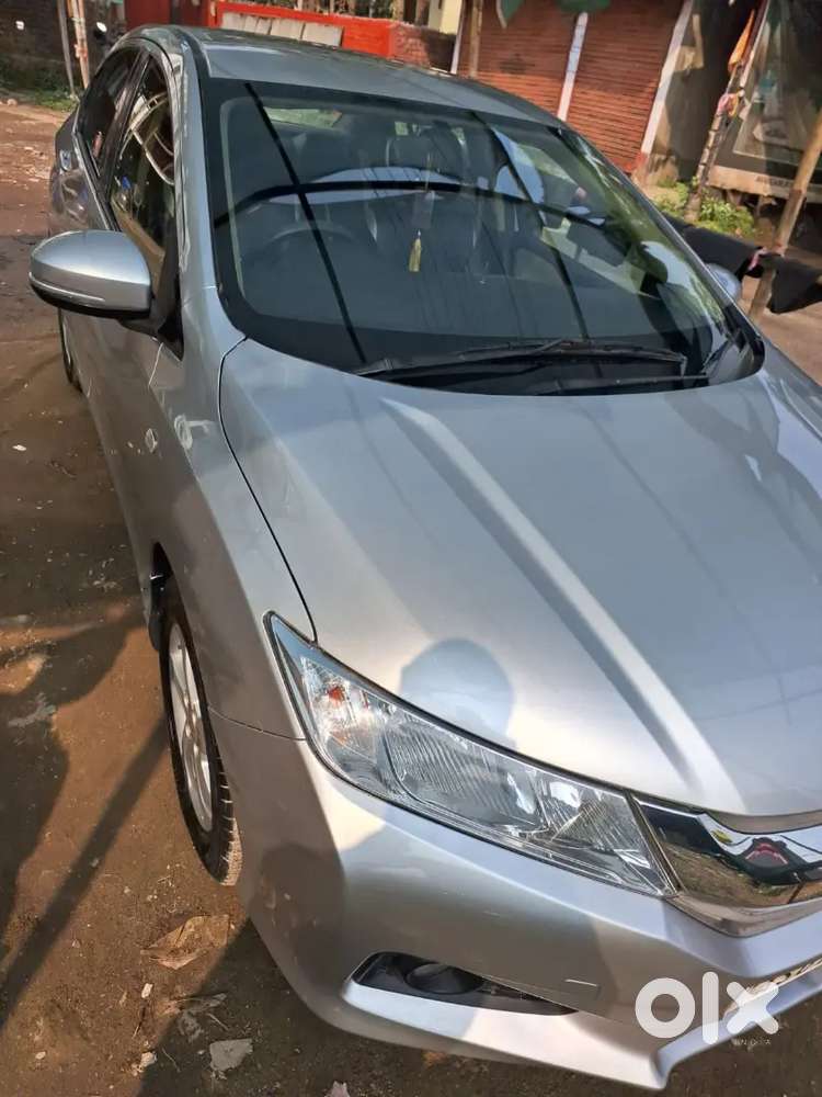 Honda City 2014 Diesel 125000 Km Driven On Service Record