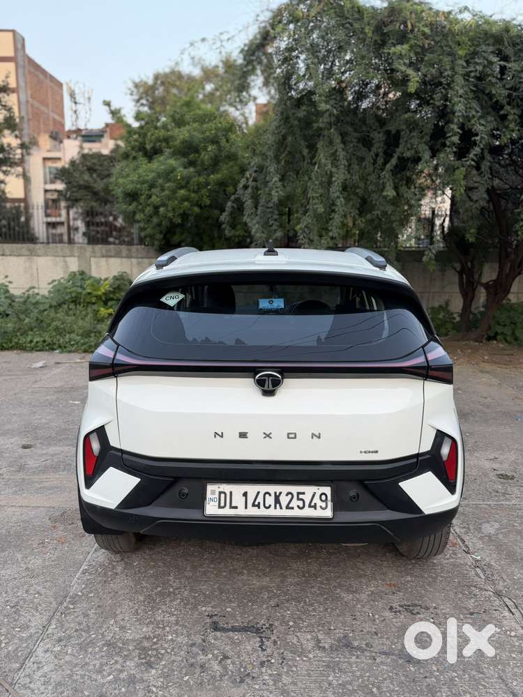 Tata Nexon Smart Plus1.2 Revotron Petrol 5 Mt, 2024, Cng & Hybrids