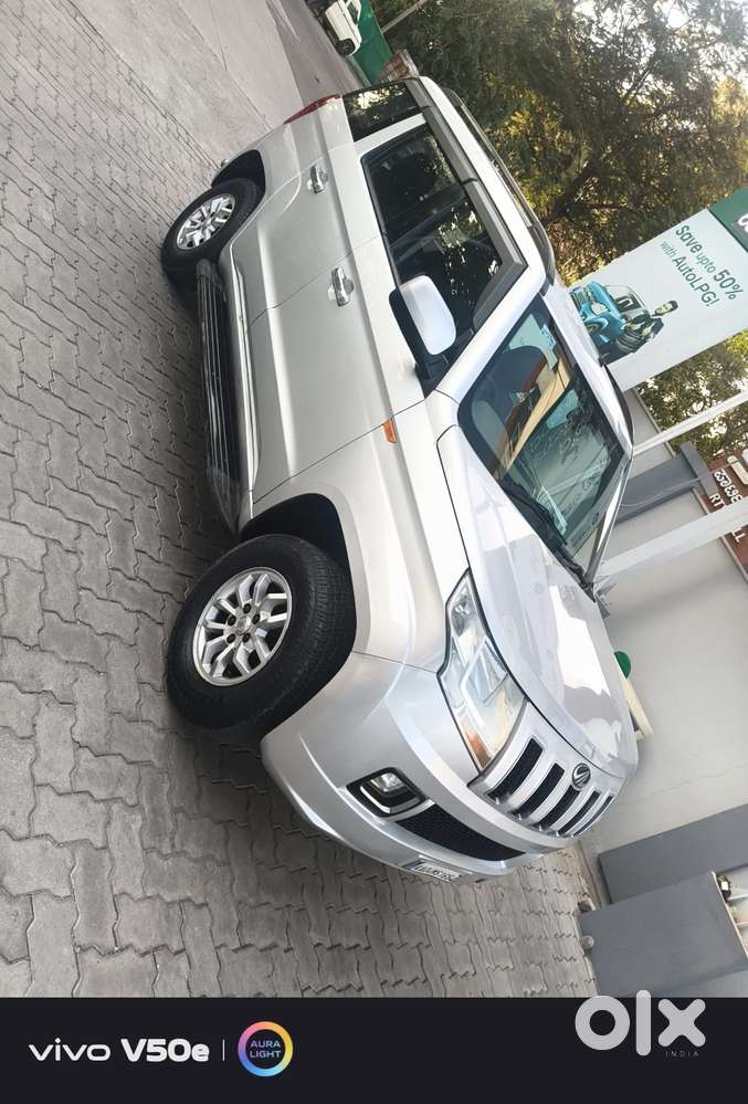 Mahindra Tuv 300 Mhawk100 T8, 2016