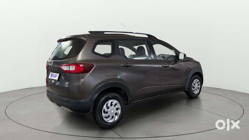 Renault Triber Rxt, 2021, Petrol