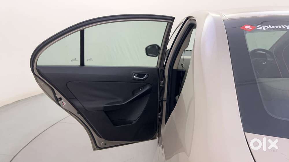 Tata Zest  Revotron 1.2 Xt, 2015, Petrol