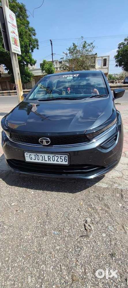 Tata Altroz Cng & Hybrids Well Maintained