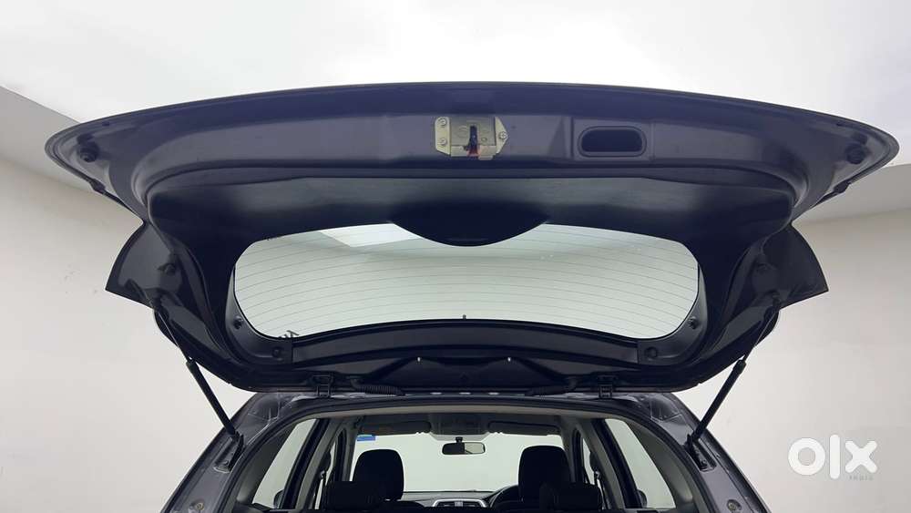 Maruti Suzuki S-cross 1.5 Zeta At, 2021, Petrol