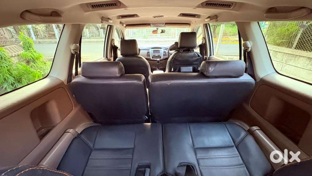 Toyota Innova 2016 V - 7 Seater Top Modle Diesel