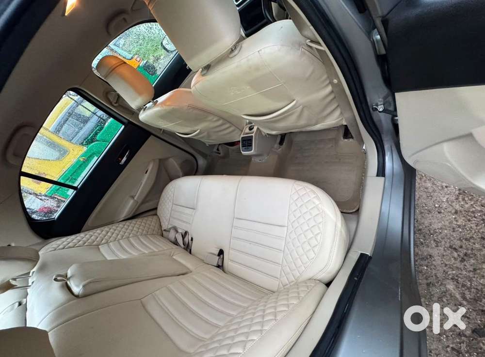 Maruti Dzire 2022 Km Driven