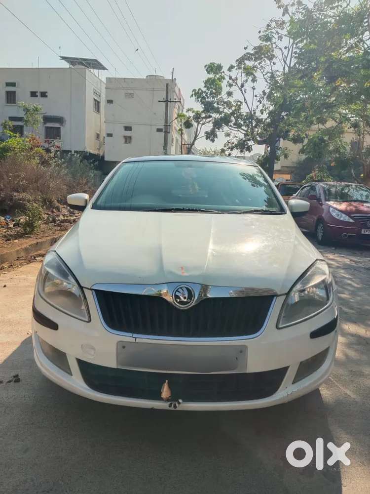 Skoda Rapid 2013 Diesel 115000 Km Driven