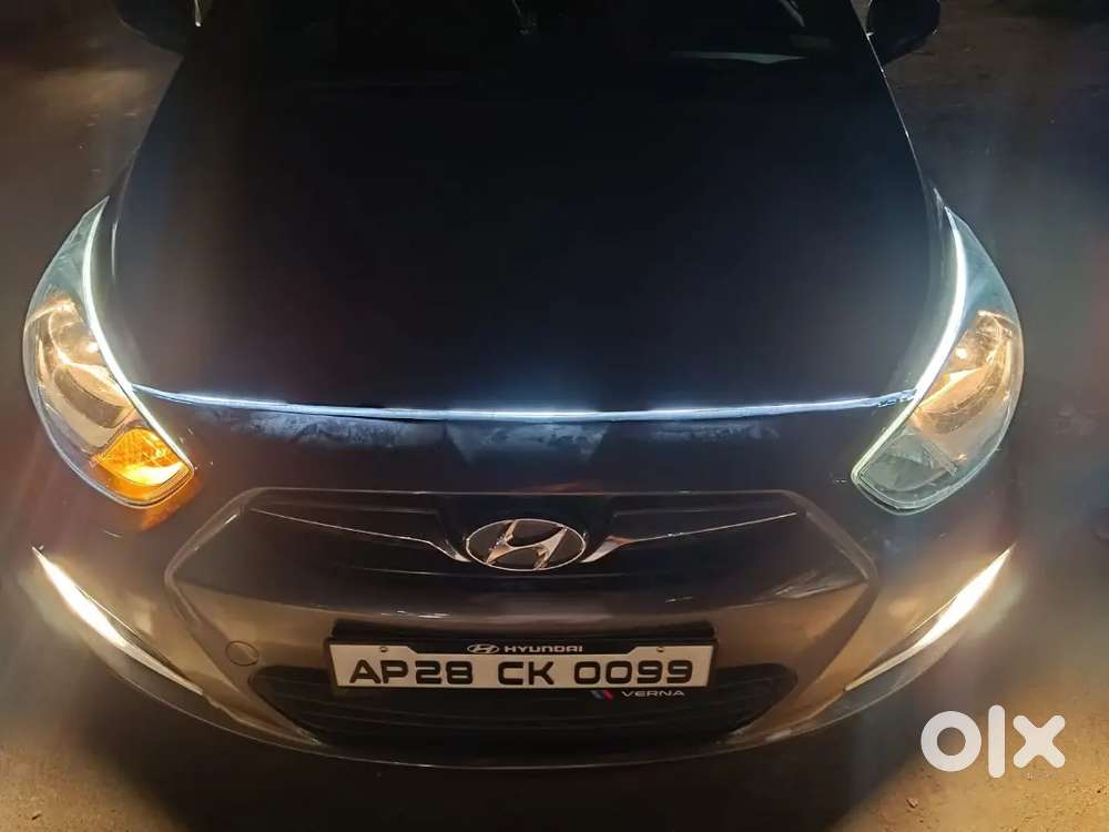 Hyundai Verna 2012 Diesel 98000 Km Driven