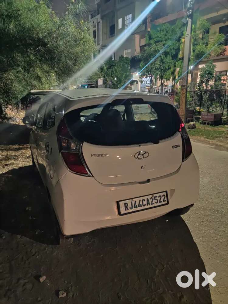 Hyundai Eon 2018 Petrol Well Maintained