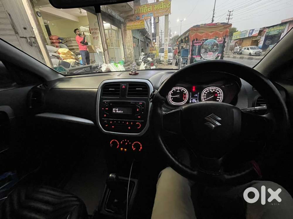 Maruti Suzuki Brezza Lxi 2022