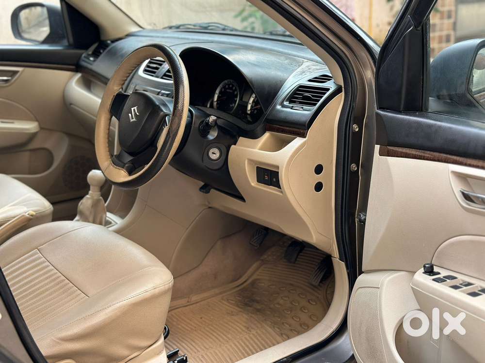 Maruti Suzuki Swift Dzire Vxi(o) Mt, 2017, Petrol