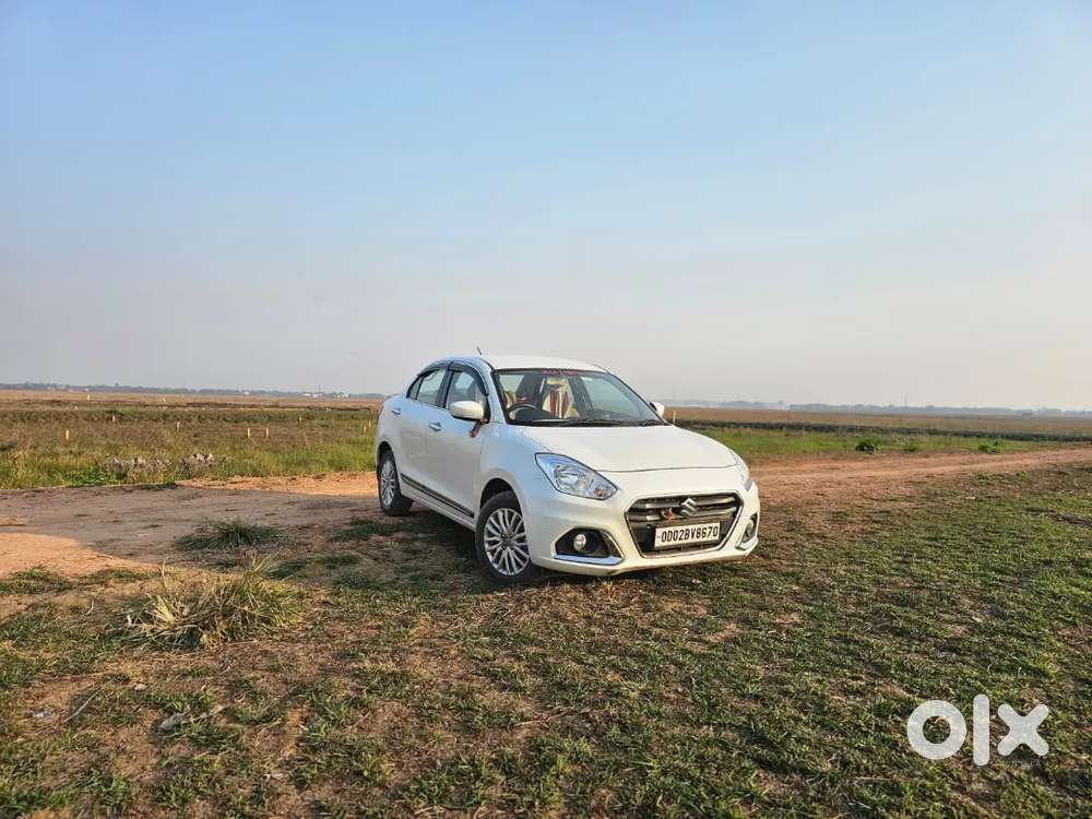 Top Notch Condition 25+ Mileage
Manual  Touchscreen, System And Gps