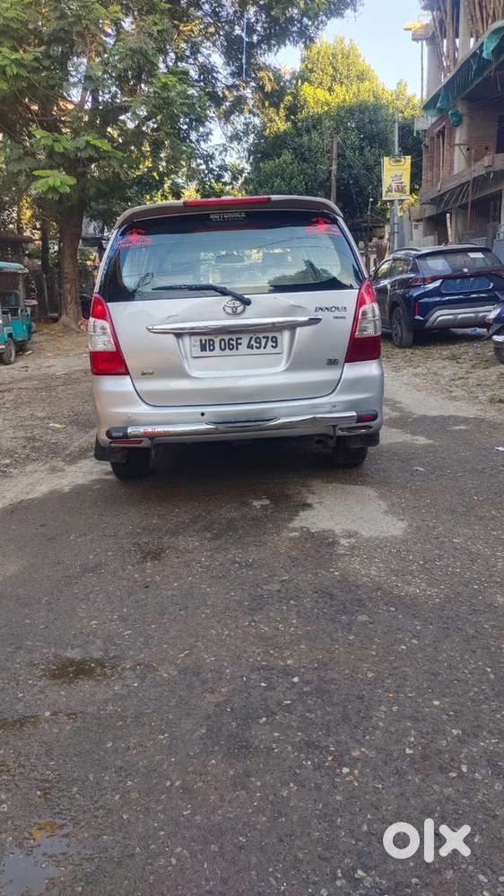 Toyota Innova 2011 Diesel 53000 Km Driven