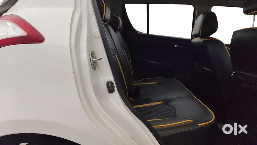 Maruti Suzuki Swift Vxi, 2015, Petrol