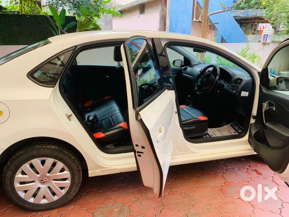 Showroom Condition Volkswagen Vento 2016