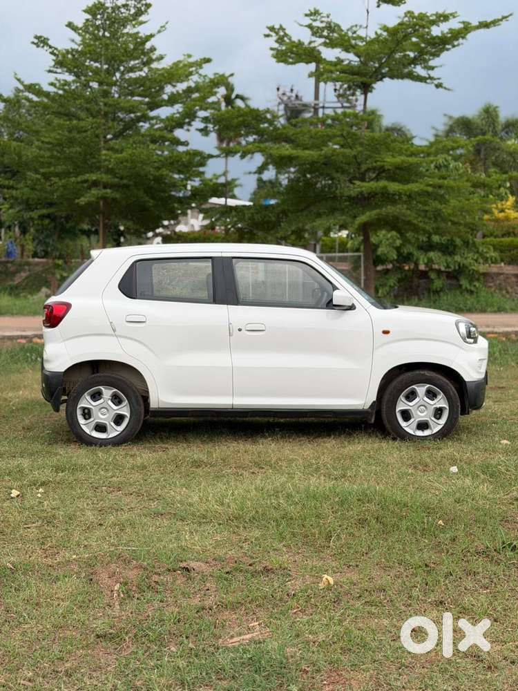 Maruti Suzuki S-presso Vxi Plus At, 2020, Petrol