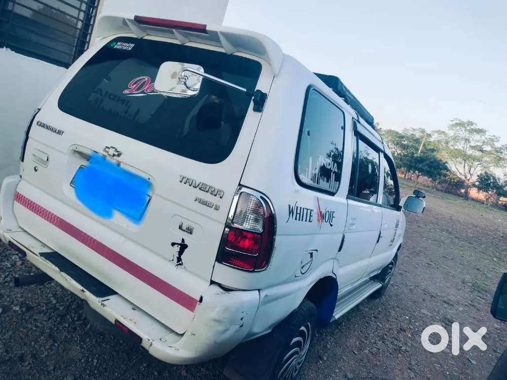 Chevrolet Tavera 2015