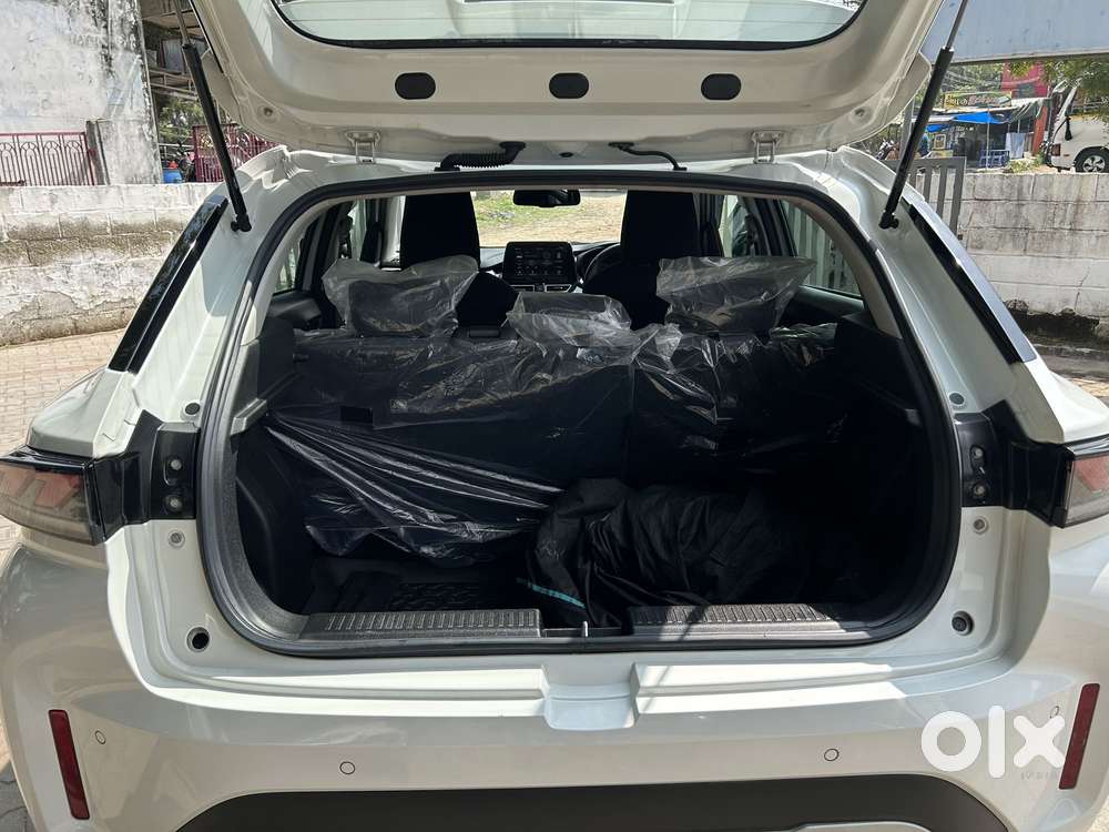 Maruti Suzuki Fronx Alpha 1.0l Turbo Mt, 2023, Petrol