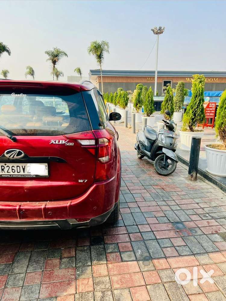 Mahindra Xuv500 20 Diesel 86000 Km Driven