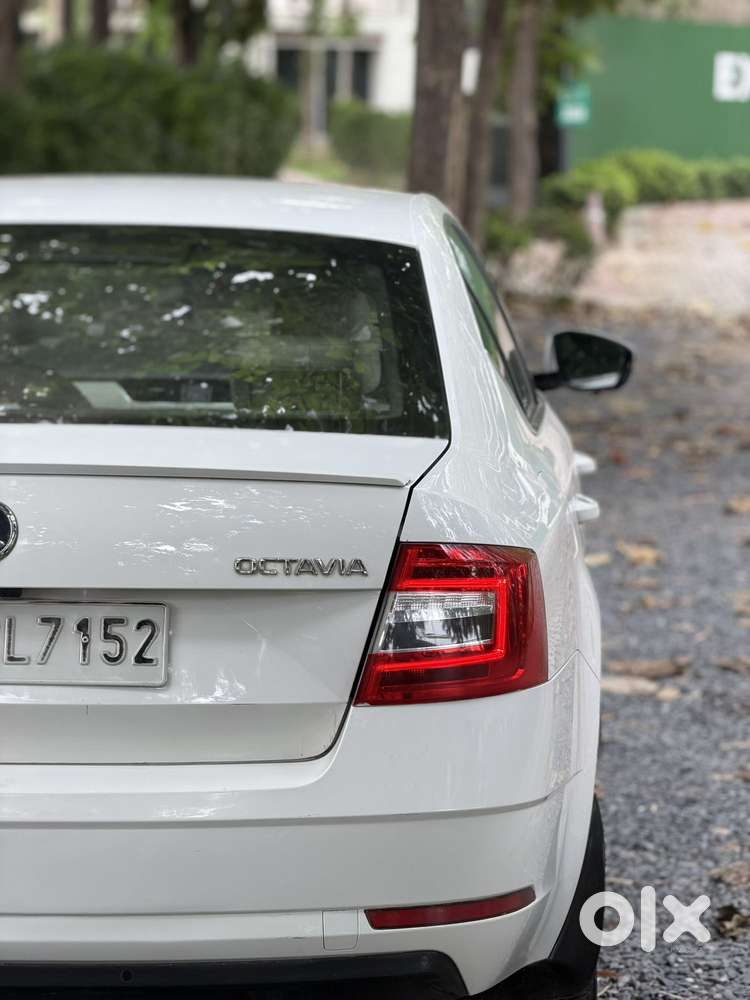 Skoda Octavia 1.8 Tsi Style At, 2018, Petrol