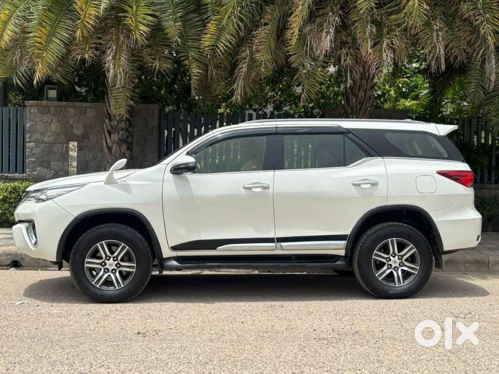 Toyota Fortuner 4x2 At 2.8 Diesel, 2020, Diesel