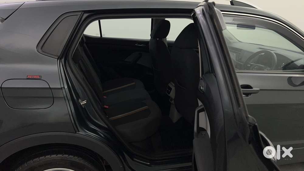 Skoda Kushaq Ambition 1.0l Tsi Mt, 2023, Petrol