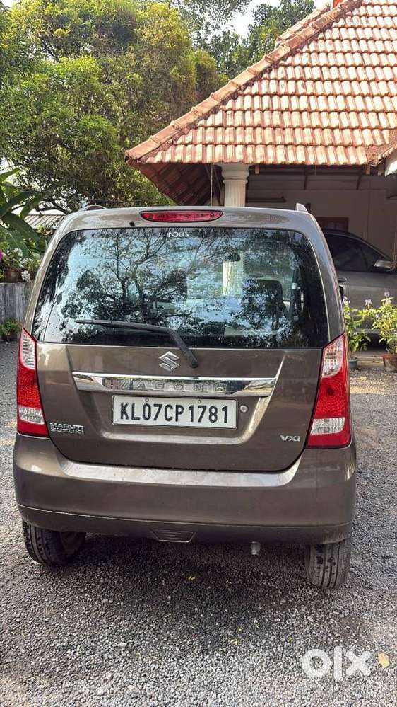Maruti Suzuki Wagon R 1.0 Vxi Ags, 2018, Petrol