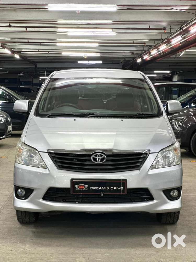 Toyota Innova 2.5 G (diesel) 8 Seater, 2013, Diesel