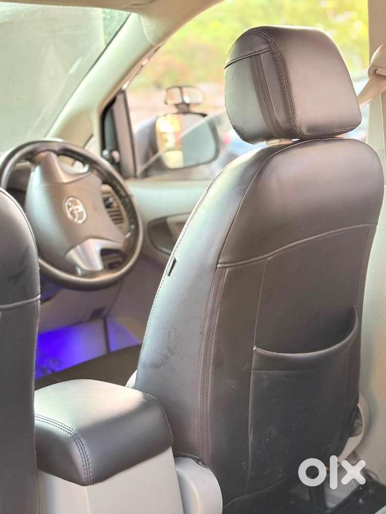 Toyota Innova 2014 Diesel Well Maintained