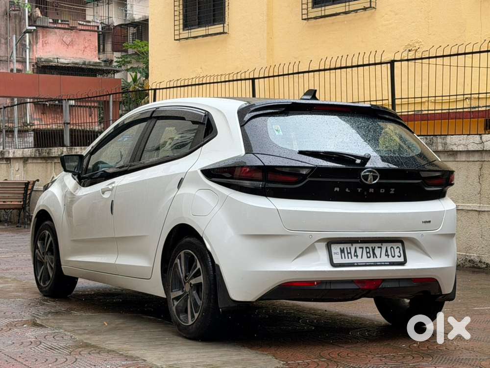 Tata Altroz 2023 Cng & Hybrids 30000 Km Driven