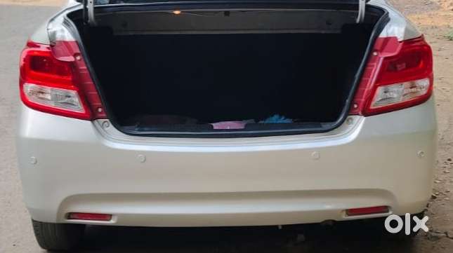 Maruti Suzuki Dzire 1.2 Zxi, 2020, Petrol