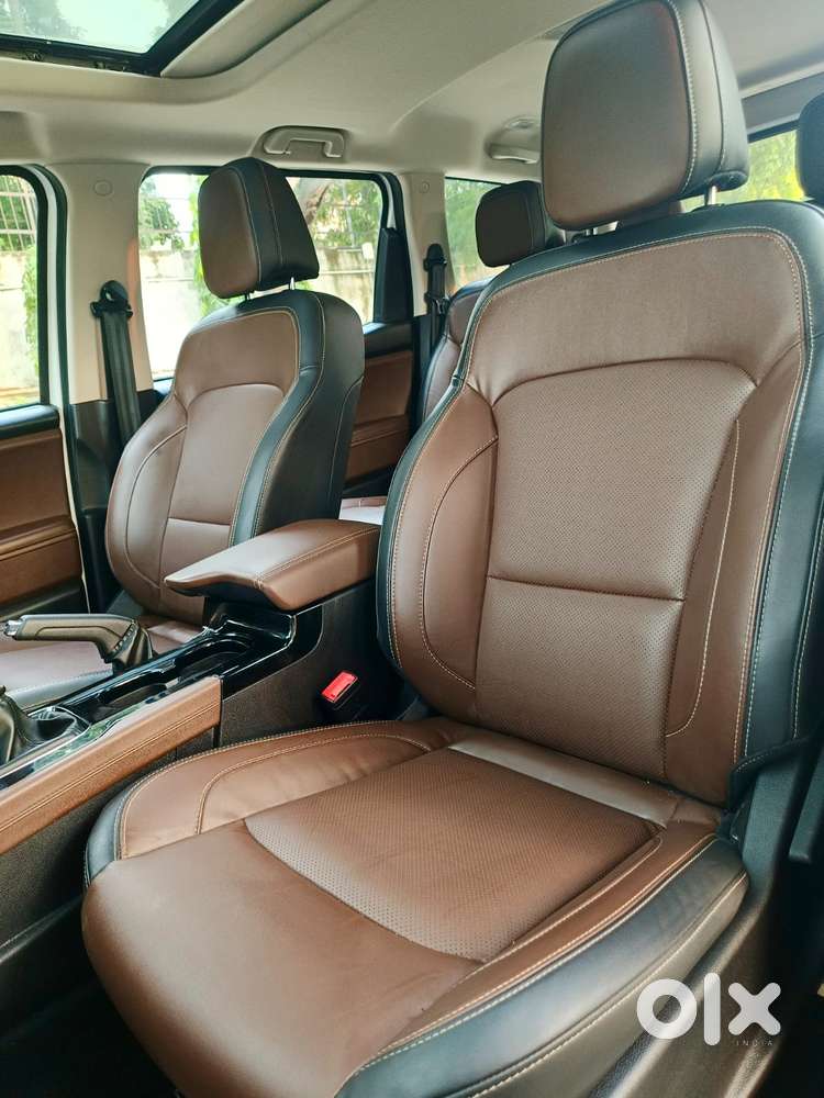 Mahindra Scorpio N Z8 Petrol Mt 7 Str, 2024, Petrol