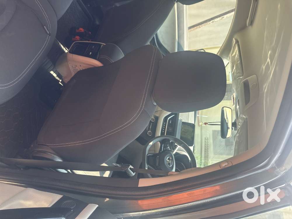 Tata Nexon 2023 Petrol