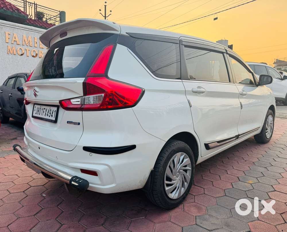 Maruti Suzuki Ertiga Vxi Abs Bs Iv, 2025, Petrol