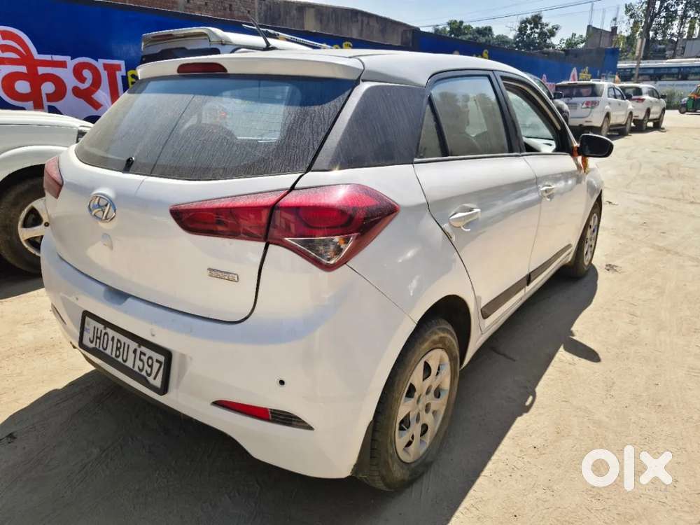 Hyundai I20 Sportz 1.2 Bs-iv, 2015, Petrol