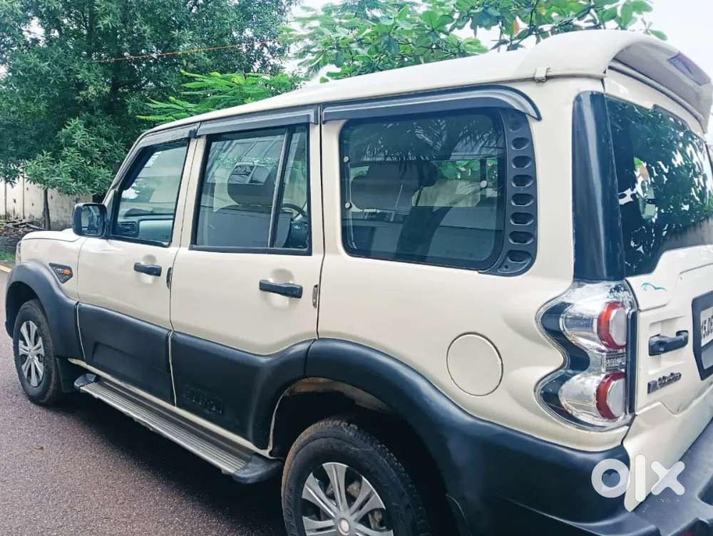 Mahindra Scorpio 2017 Diesel 101130 Km Driven,